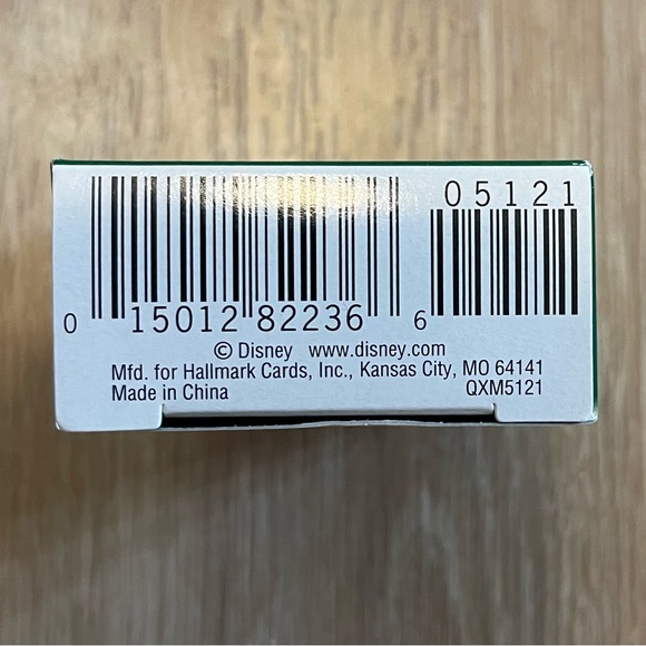 Hallmark Keepsake Pinocchio Marionette - Picture 3 of 3